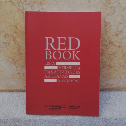 the red book_1080X1080_7